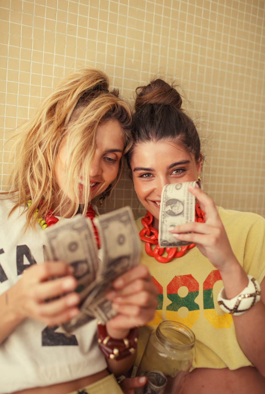 SISTERS DEPARTMENT - T-SHIRT 1980