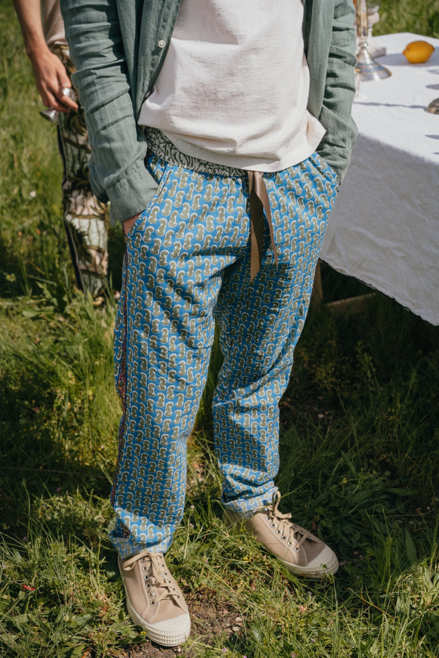 L'ÎLE BLEUE - Boubou Lucas