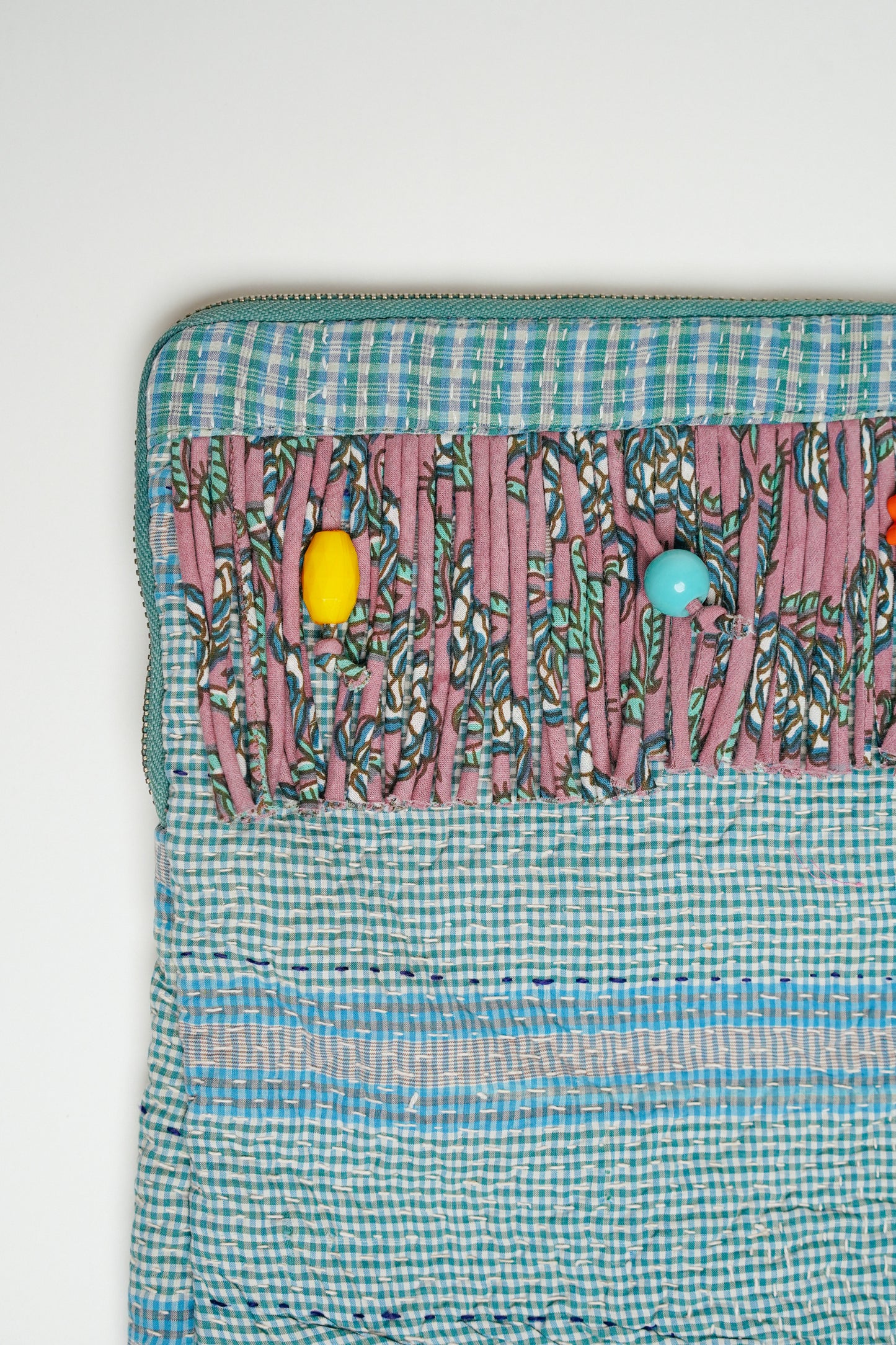 L'ÎLE BLEUE - Housse d'Ordinateur Kantha Franges