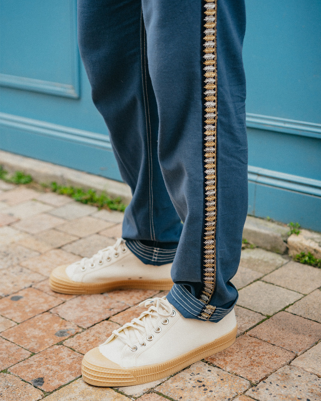 L'ÎLE BLEUE - Boubou Brieuc