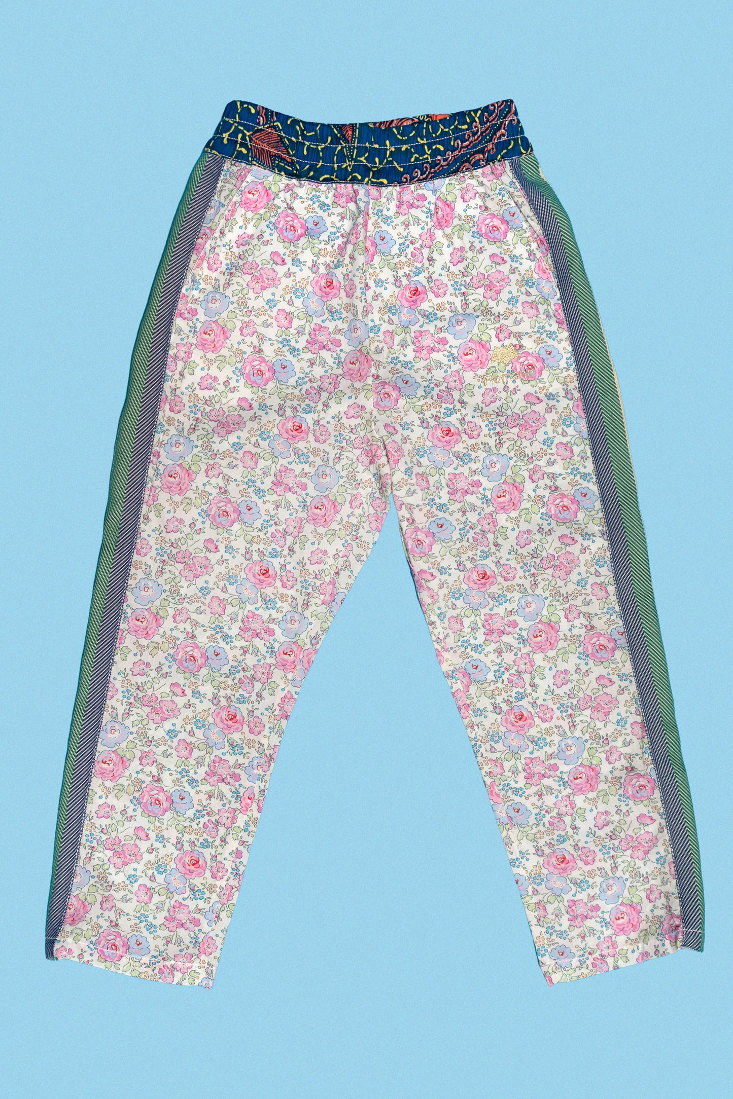 L'ÎLE BLEUE - Boubou Romane