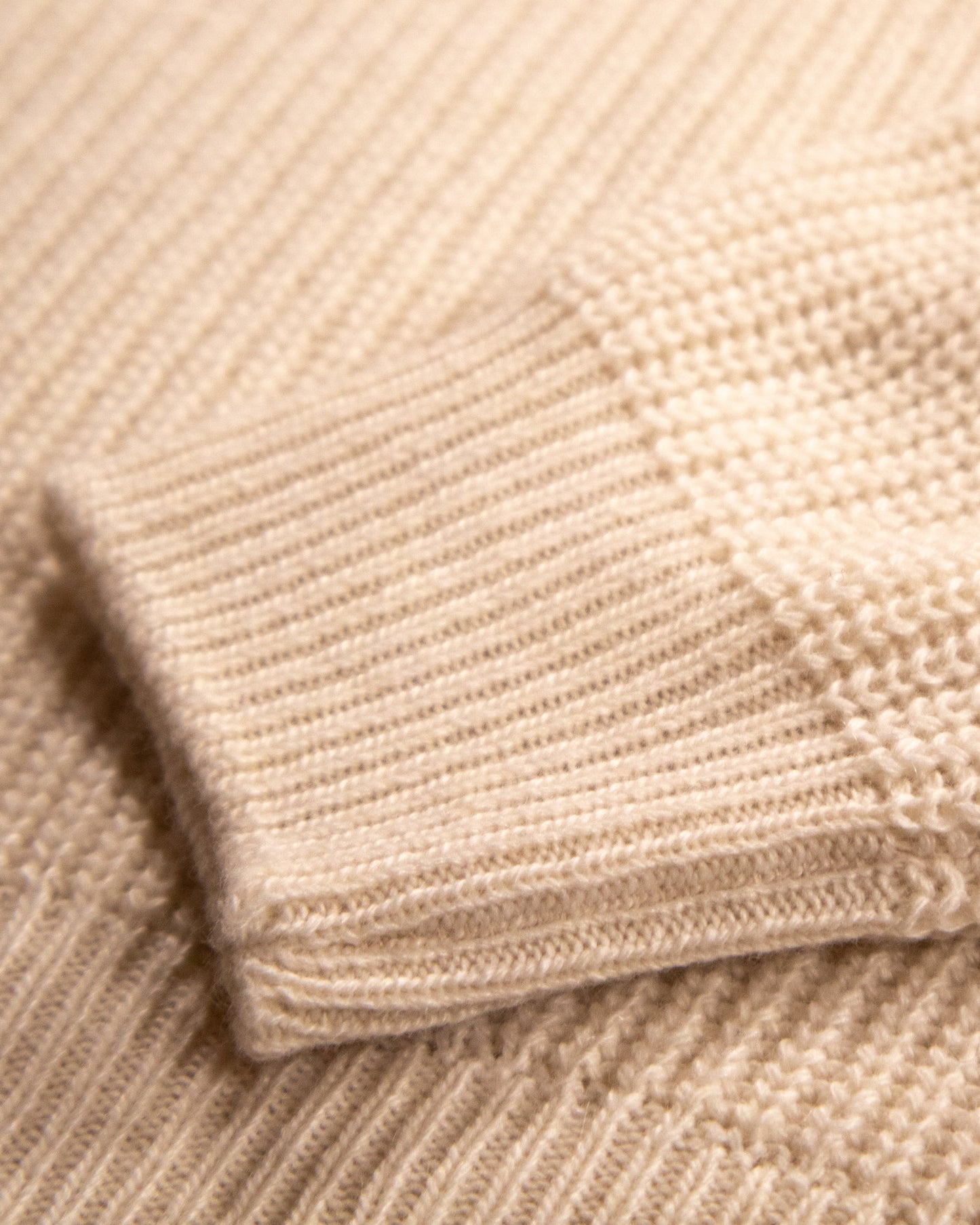 WOODEN - ECRU POLO NECK SWEATER