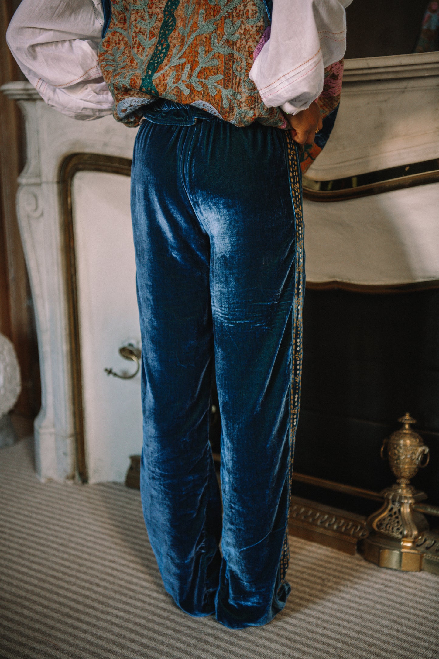 L'ÎLE BLEUE - Pantalon Sayani Embroidery Bright Blue