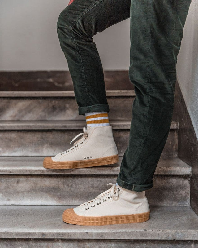 NOVESTA - Star Dribble 99 Beige Men Size