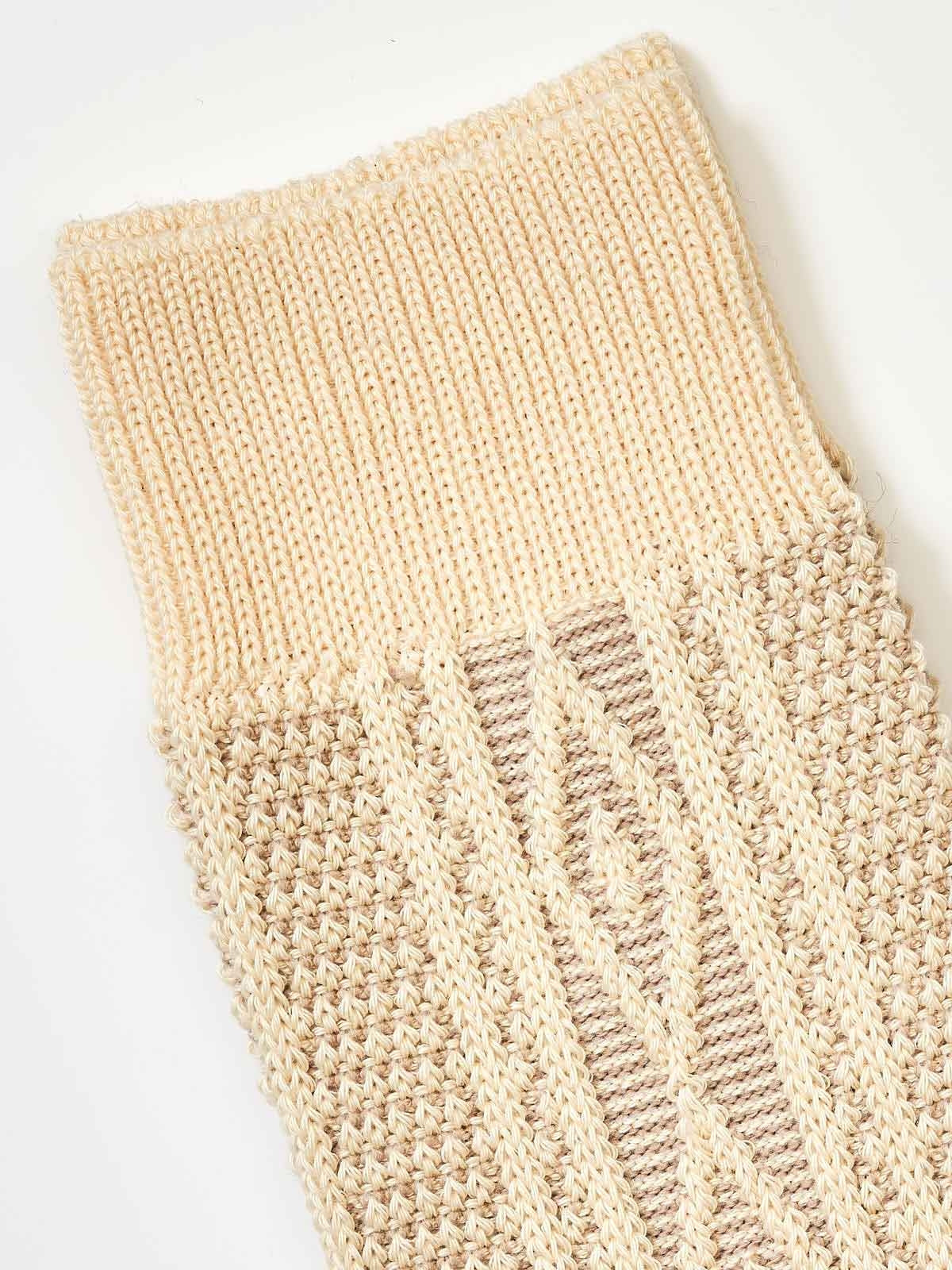 ROYALTIES - Natural Aran Socks