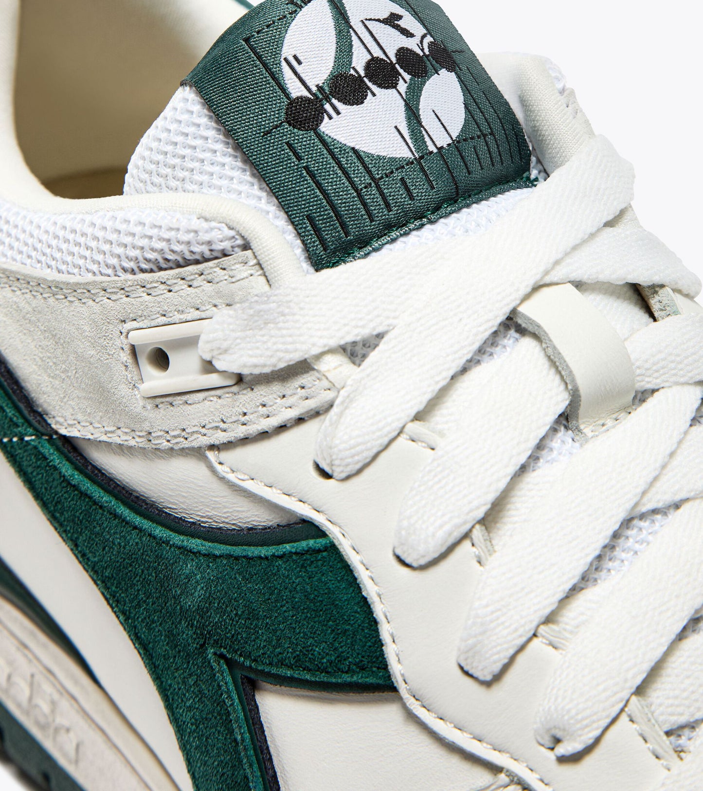 DIADORA - B.560 Used White/Bistro Green