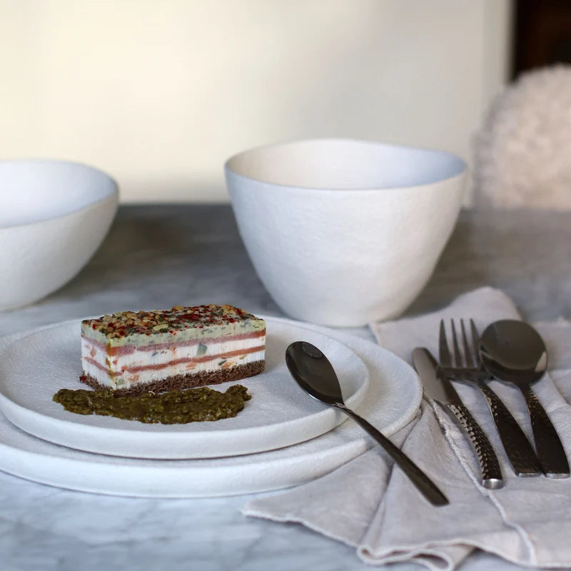 Assiette à dessert en grès blanc mat Snowstack, deuxième vue