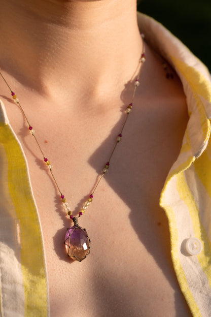 RAKHI ME - Collier Petit Talisman Capri Amétrine