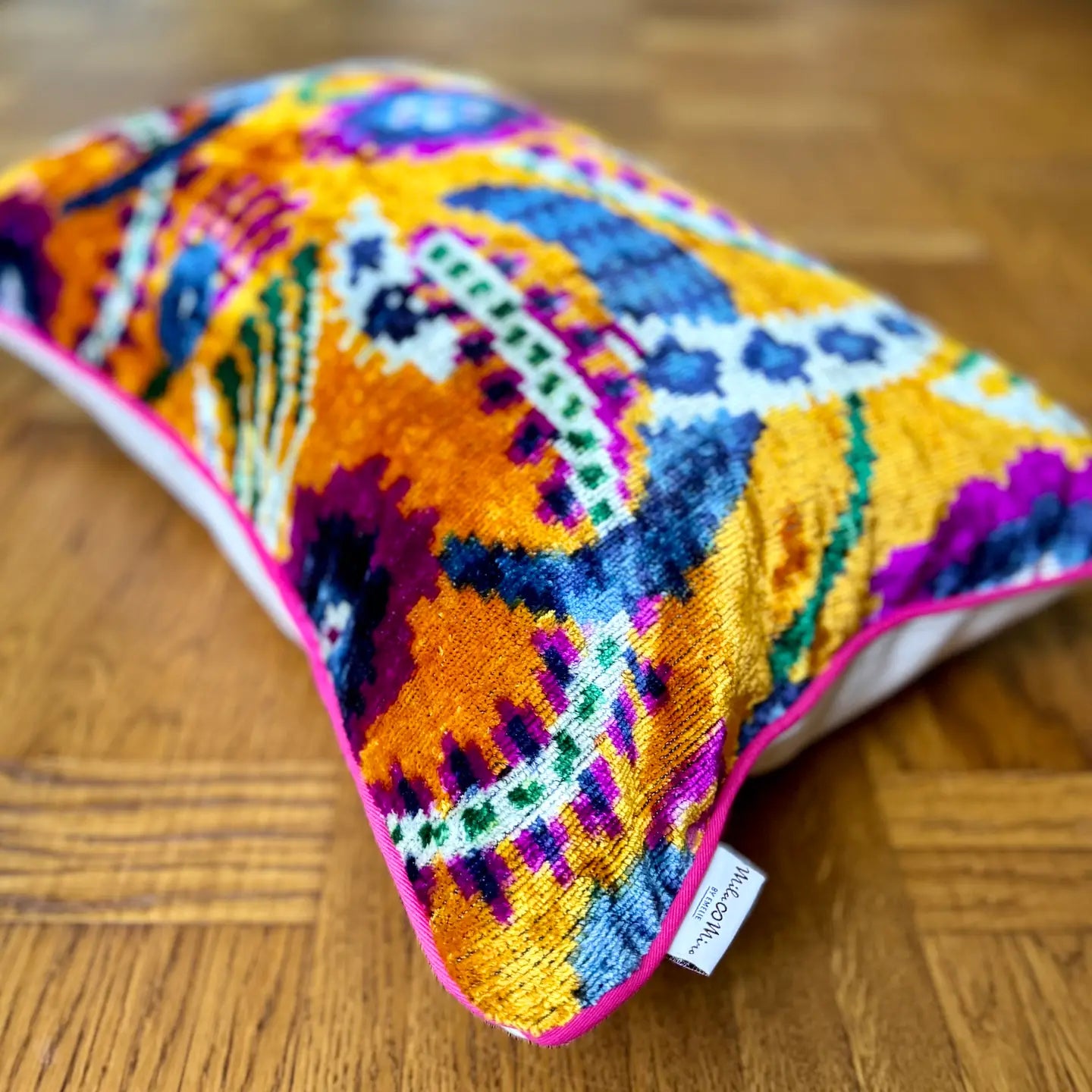 MILA MIRO - COUSSIN VELOUR IKAT GUEPARD MULTICO