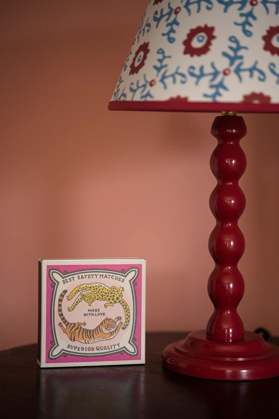 Allumettes carrées Archivist Gallery Chasing Big Cats, boîte carrée, deuxième vue