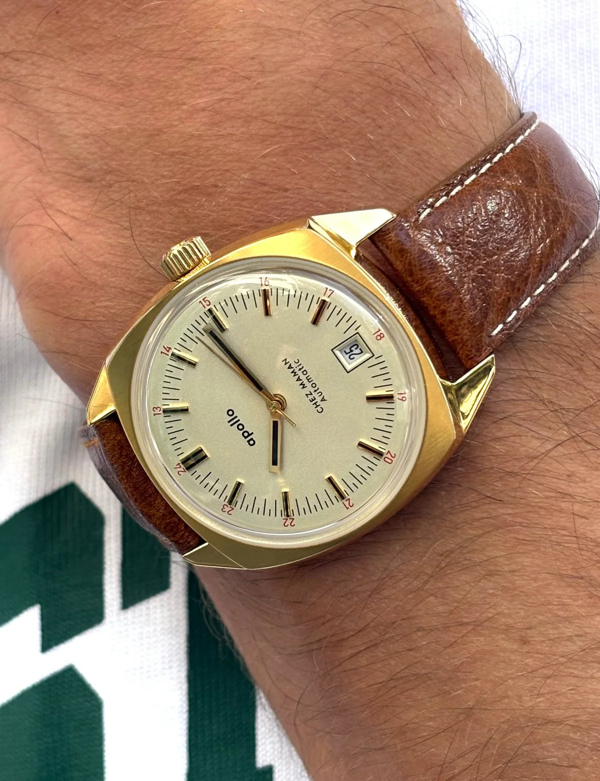 Montre Chez Maman Apollo Gold Moon cuir marron, quatrième vue