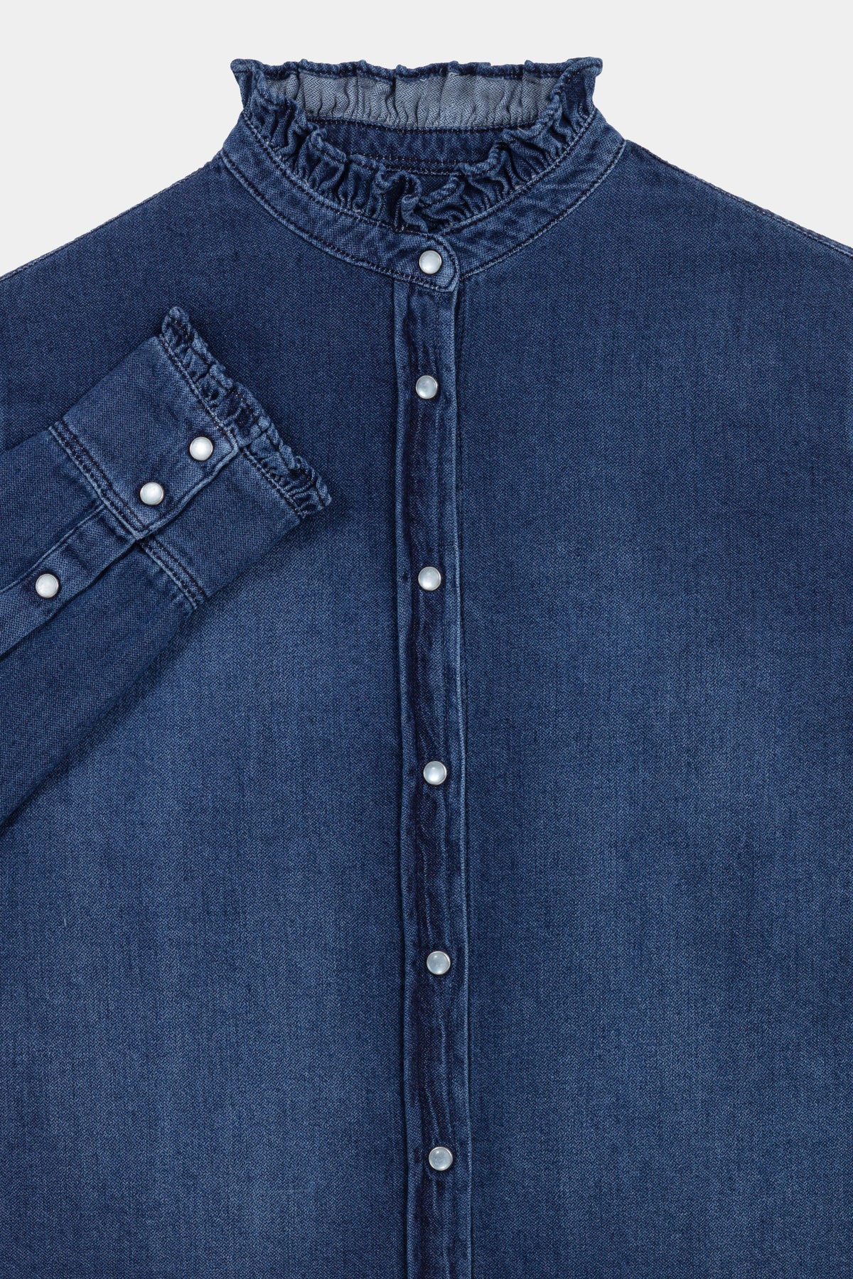 Chemise femme Acquaverde Gaby en denim léger à col victorien