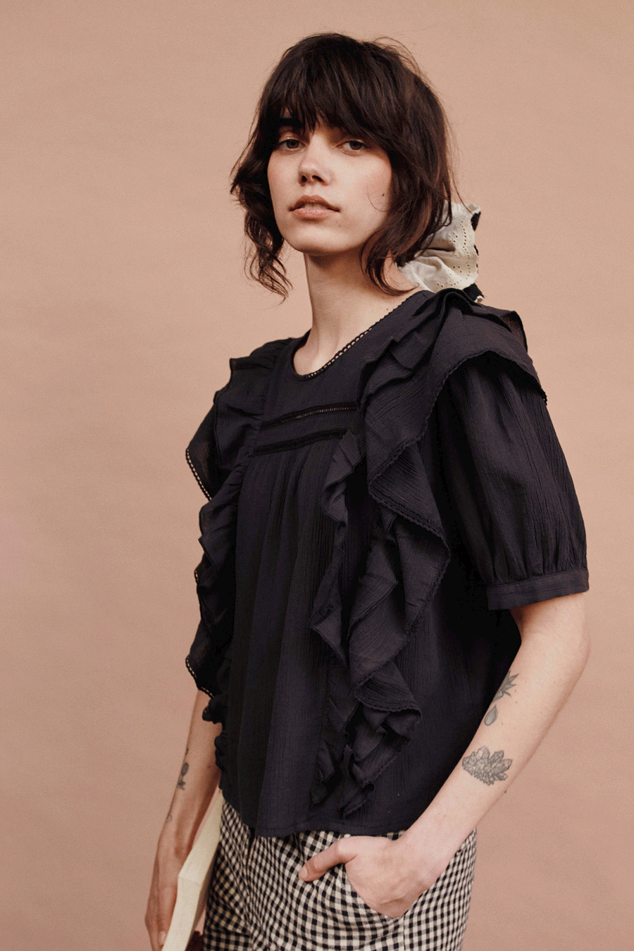 EMILE ET IDA - BLOUSE VINTAGE À VOLANT NOIR