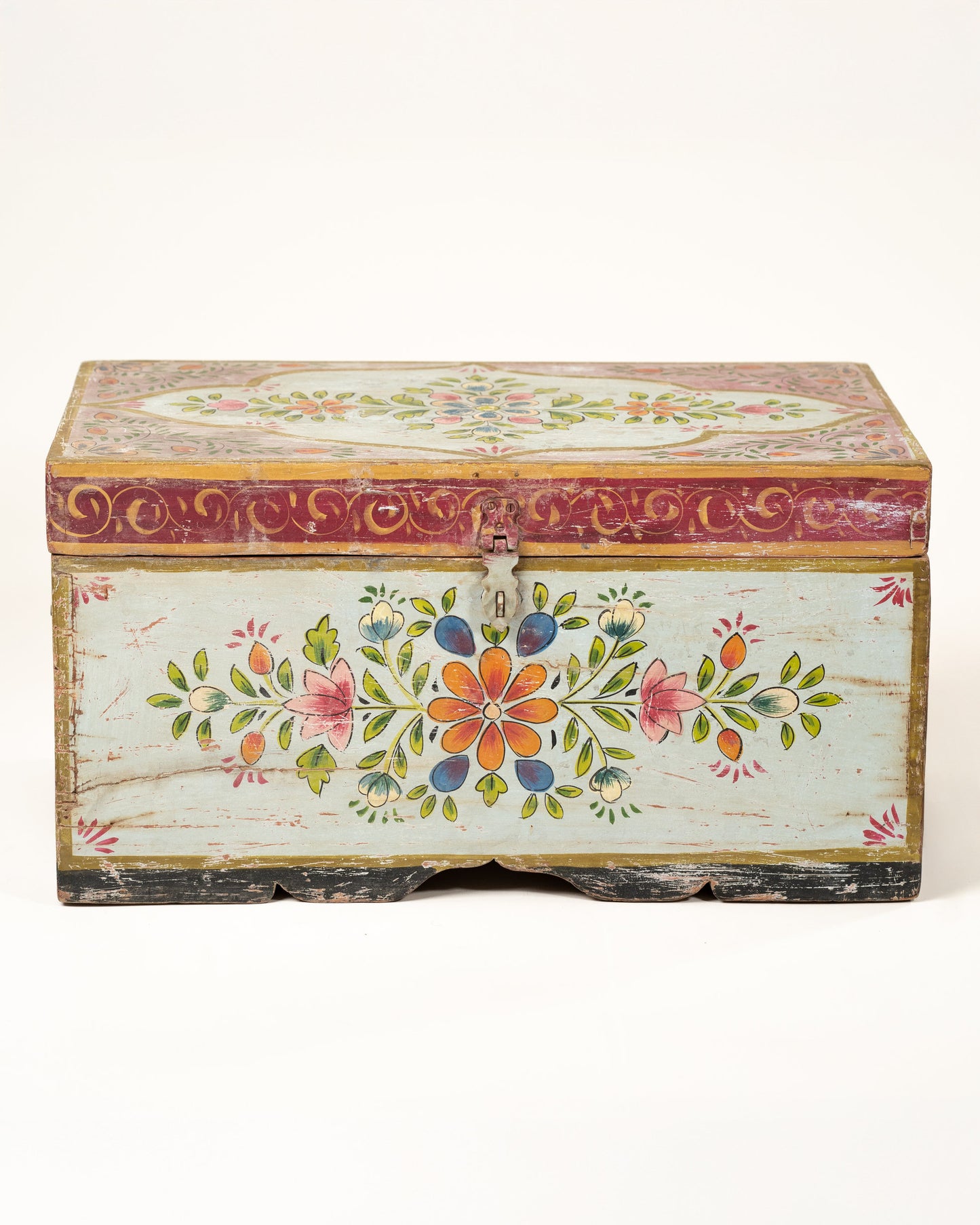 L'ÎLE BLEUE - COFFRE BLEU PEINT À LA MAIN