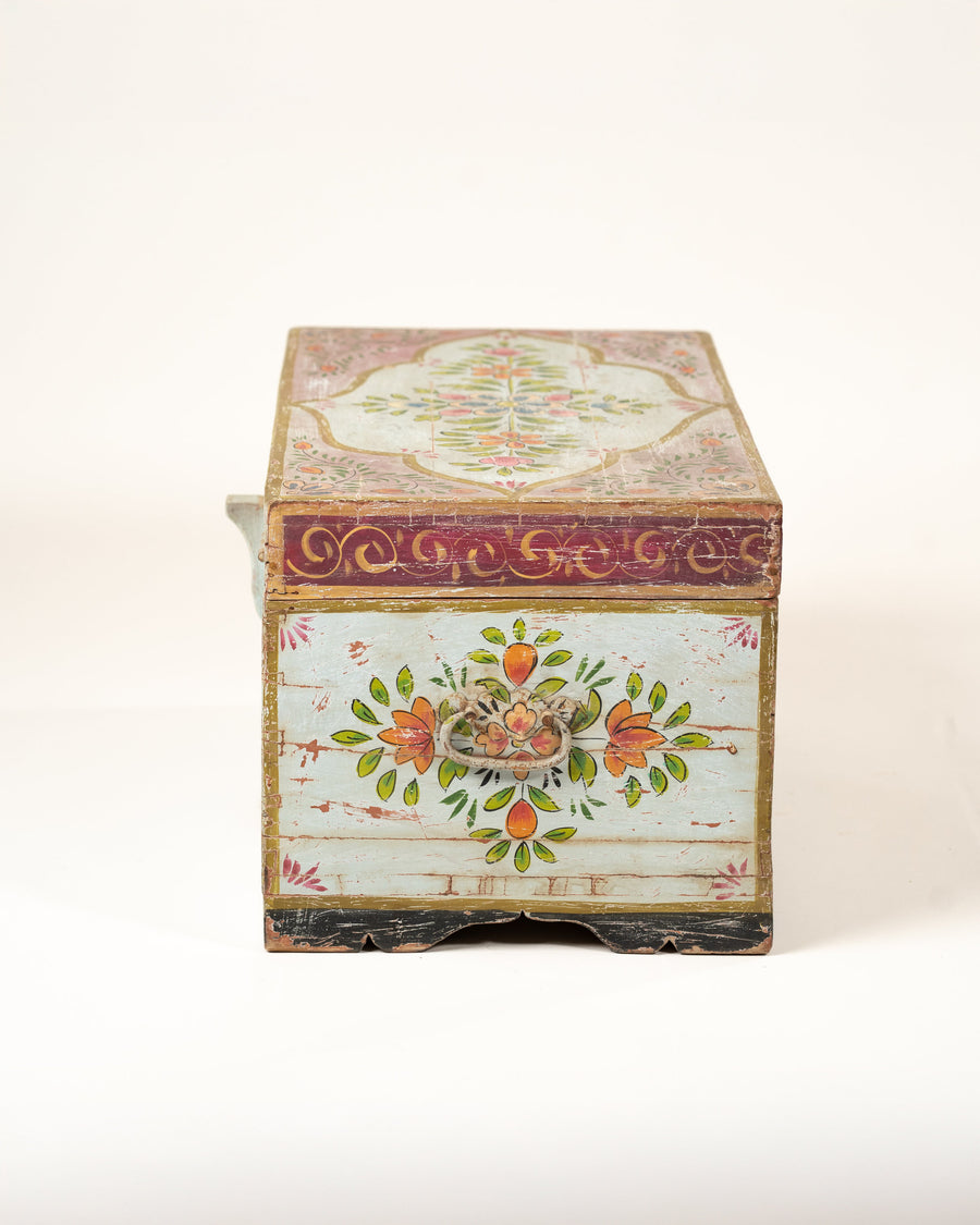 L'ÎLE BLEUE - COFFRE BLEU PEINT À LA MAIN