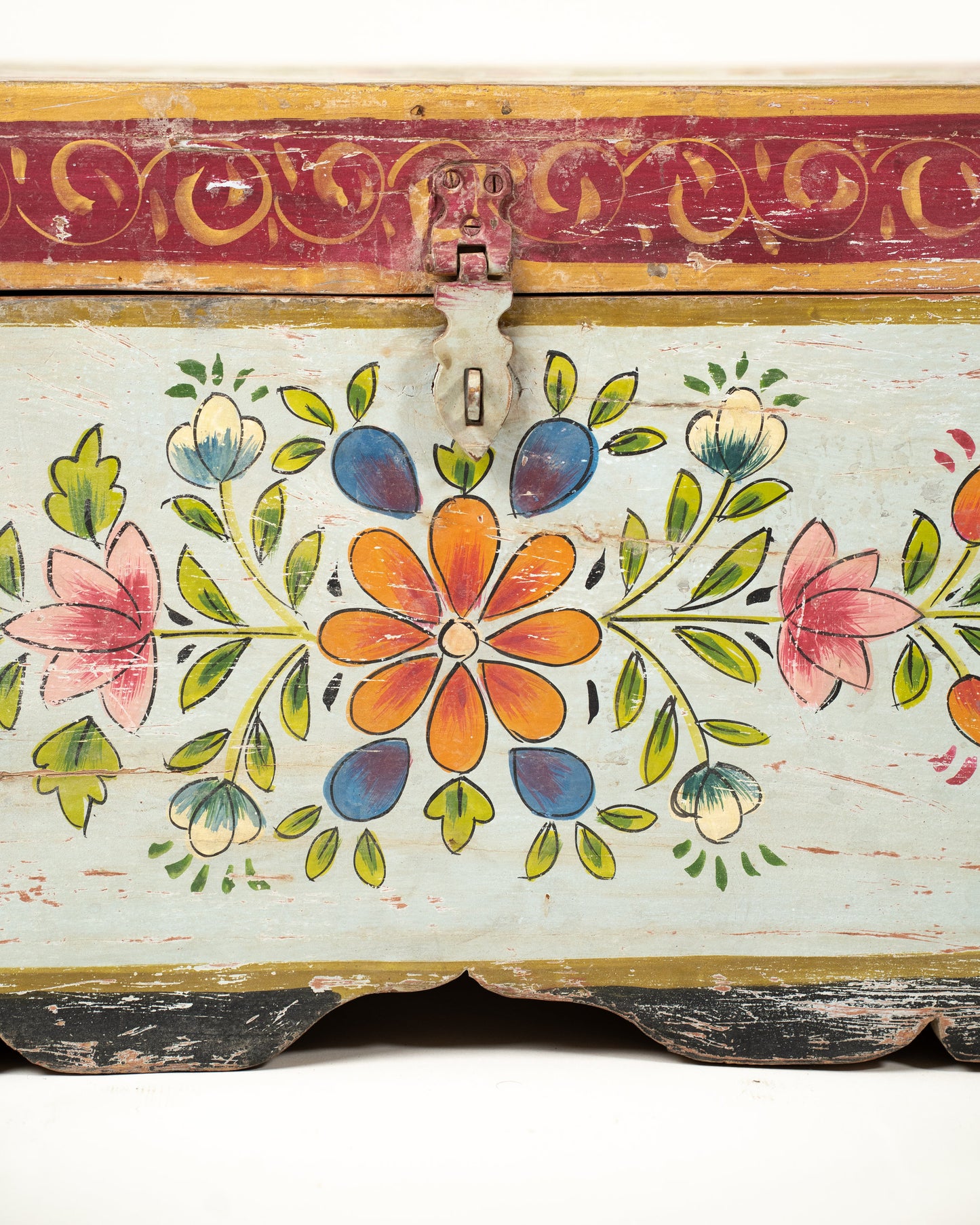 L'ÎLE BLEUE - COFFRE BLEU PEINT À LA MAIN