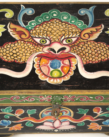 L'ÎLE BLEUE - COFFRE NOIR PEINT À LA MAIN