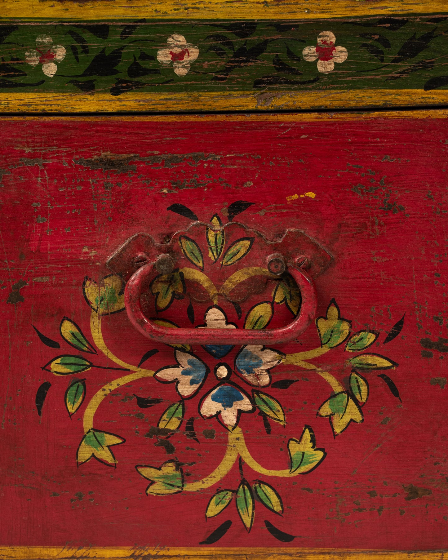 L'ÎLE BLEUE - COFFRE ROUGE PEINT À LA MAIN