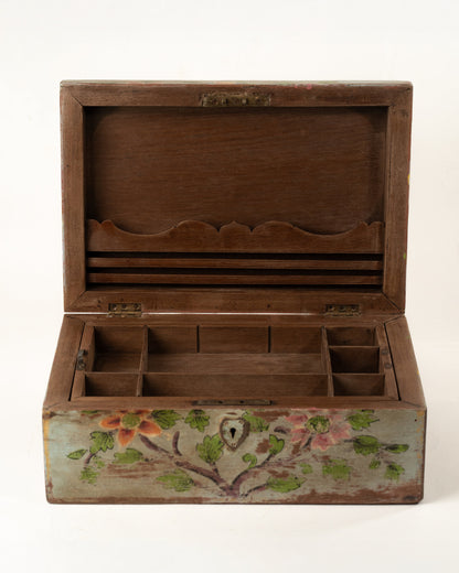 L'ÎLE BLEUE - COFFRE FLEUR PEINT À LA MAIN