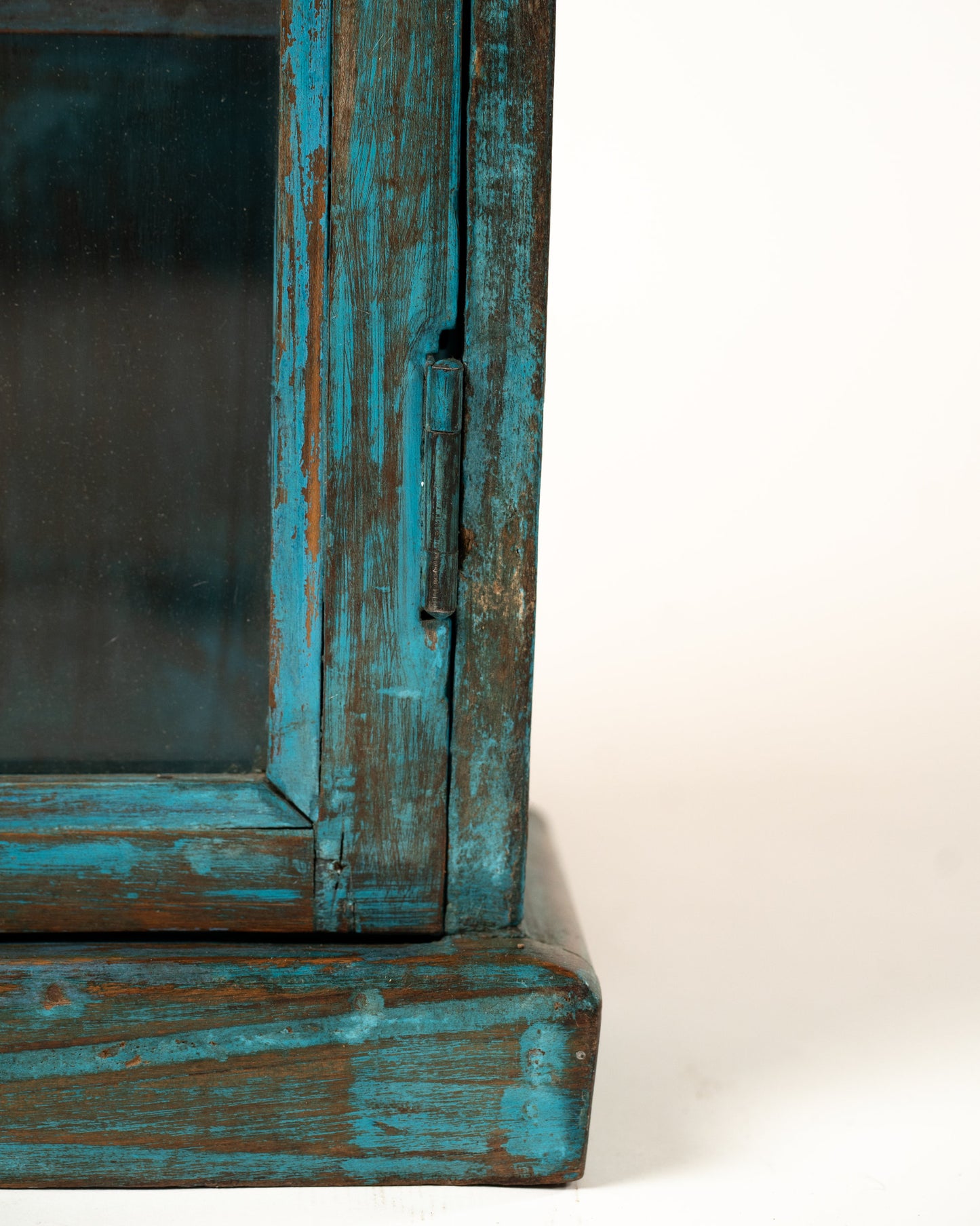 L'ÎLE BLEUE - VITRINE EN BOIS