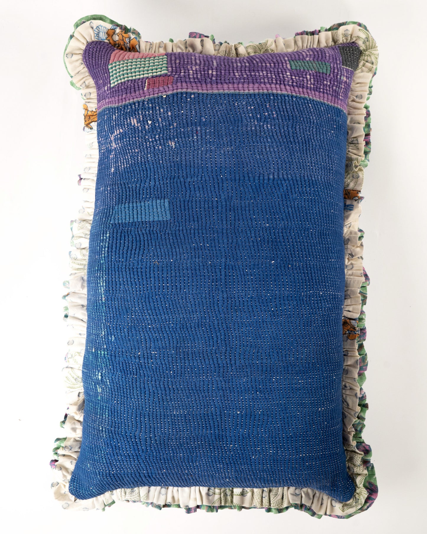 L'ÎLE BLEUE - COUSSIN EN KANTHA 11