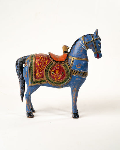 L'ÎLE BLEUE - CHEVAL EN BOIS PEINT MAINS 1