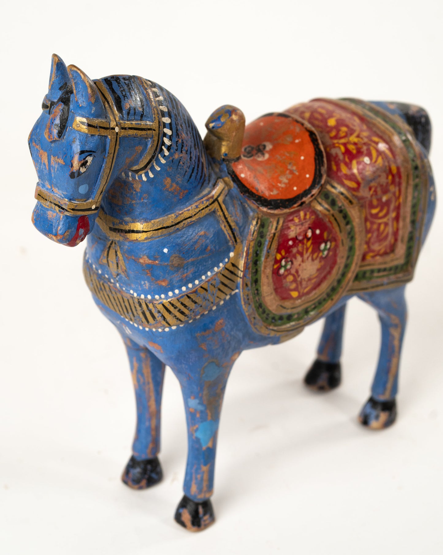 L'ÎLE BLEUE - CHEVAL EN BOIS PEINT MAINS 1