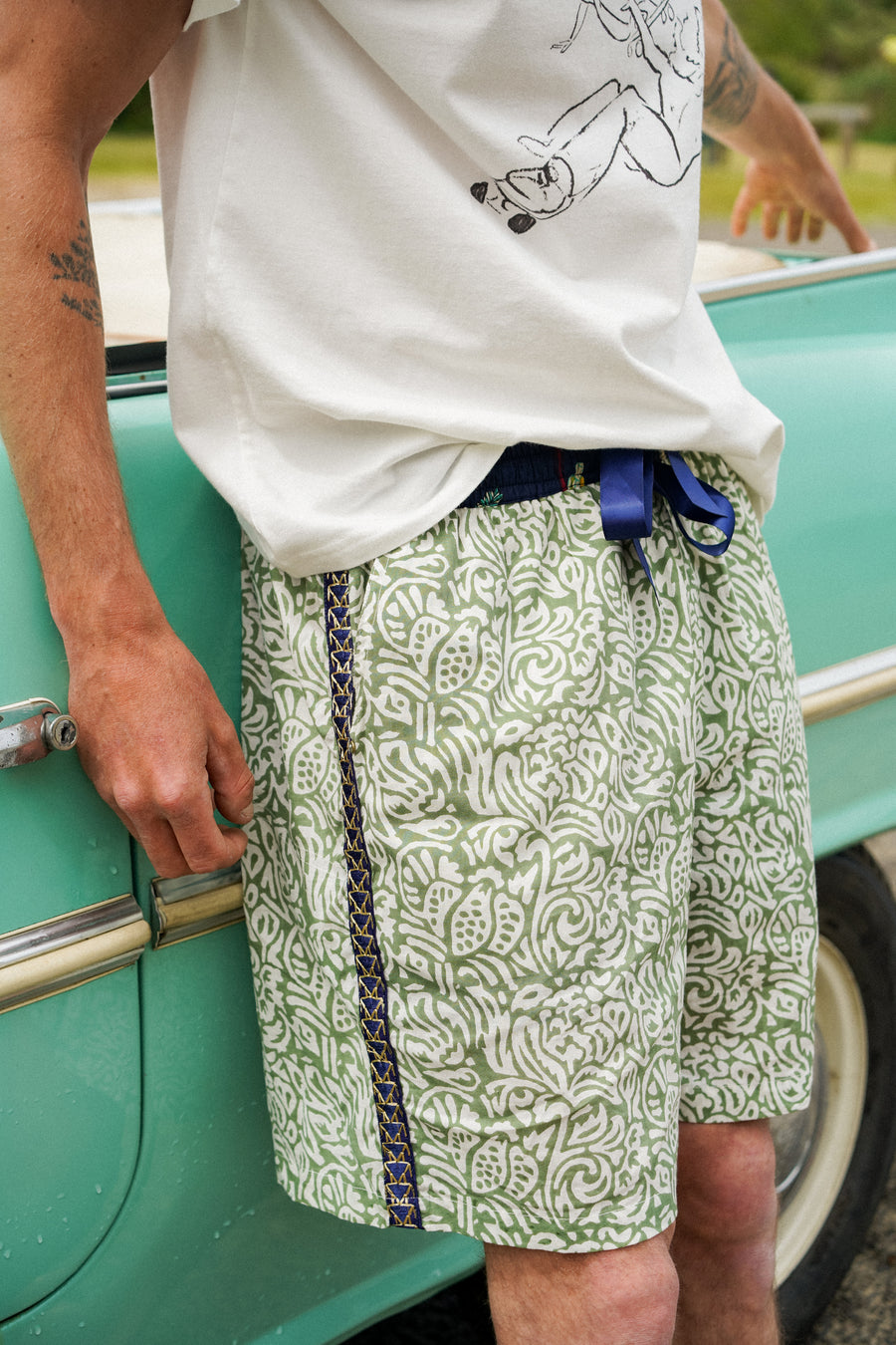 THE BLUE ISLAND - Short Thibault