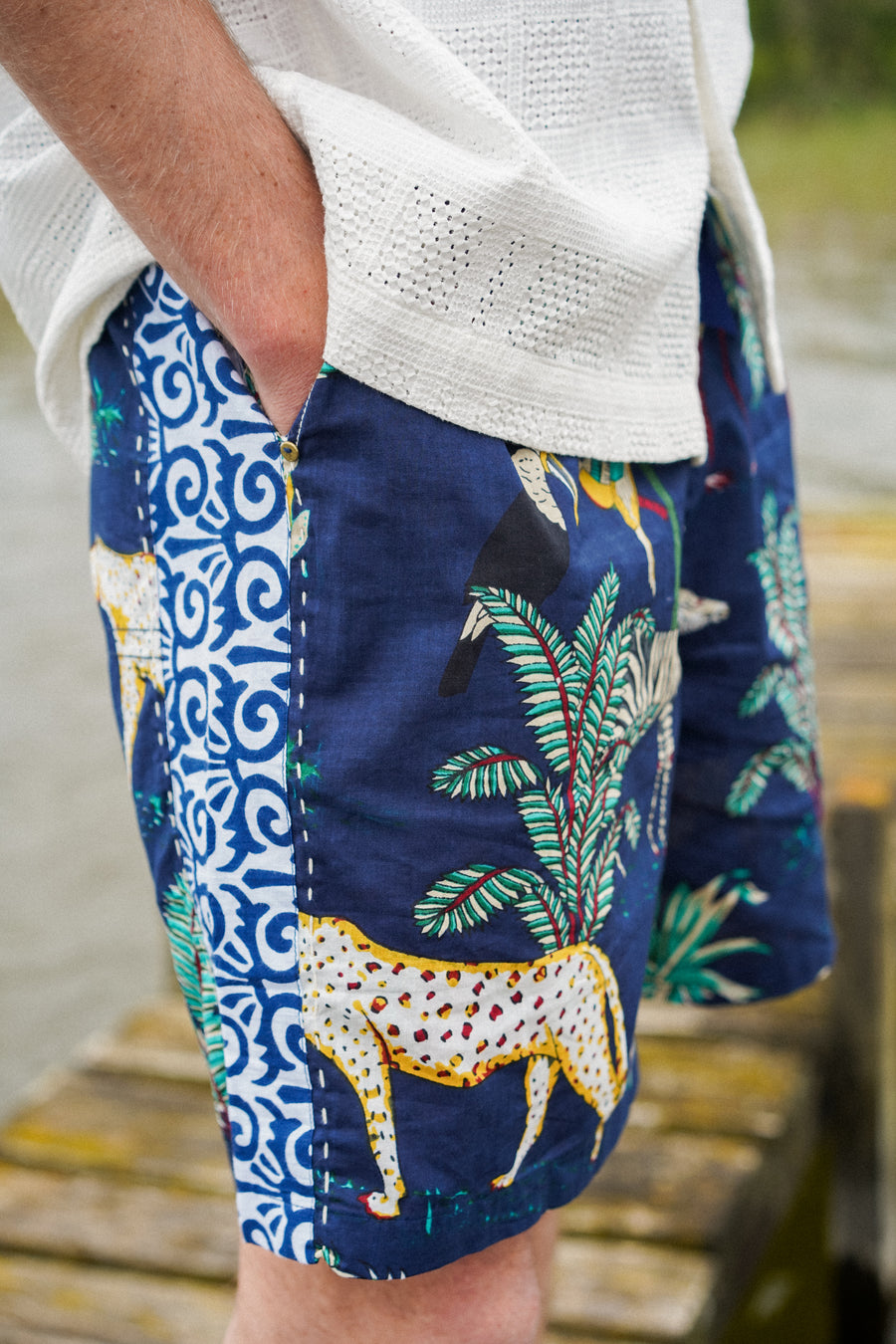 L'ÎLE BLEUE - Short Khan