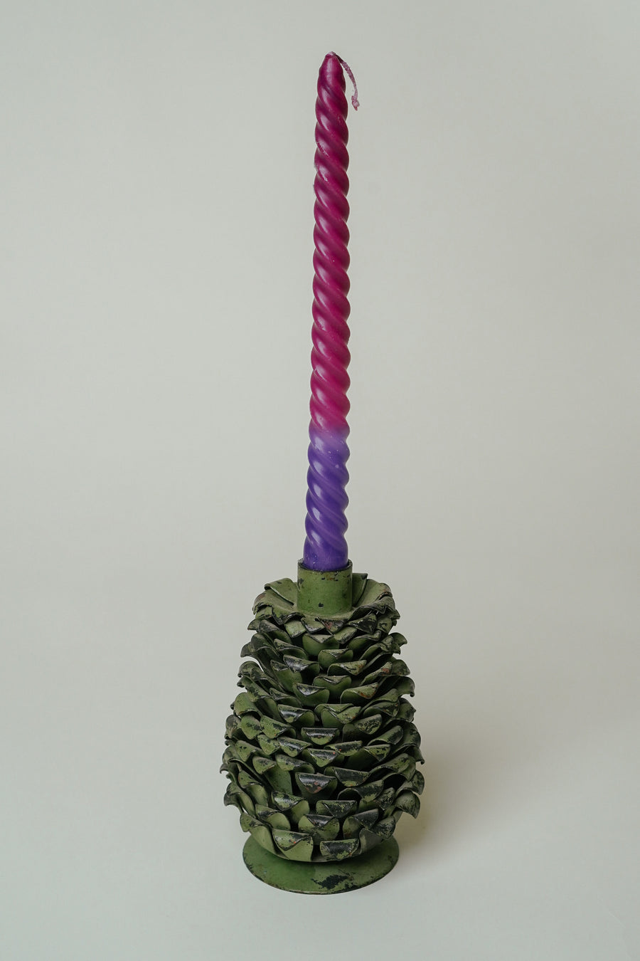 THE BLUE ISLAND - Pine Cone Candle Holder 2