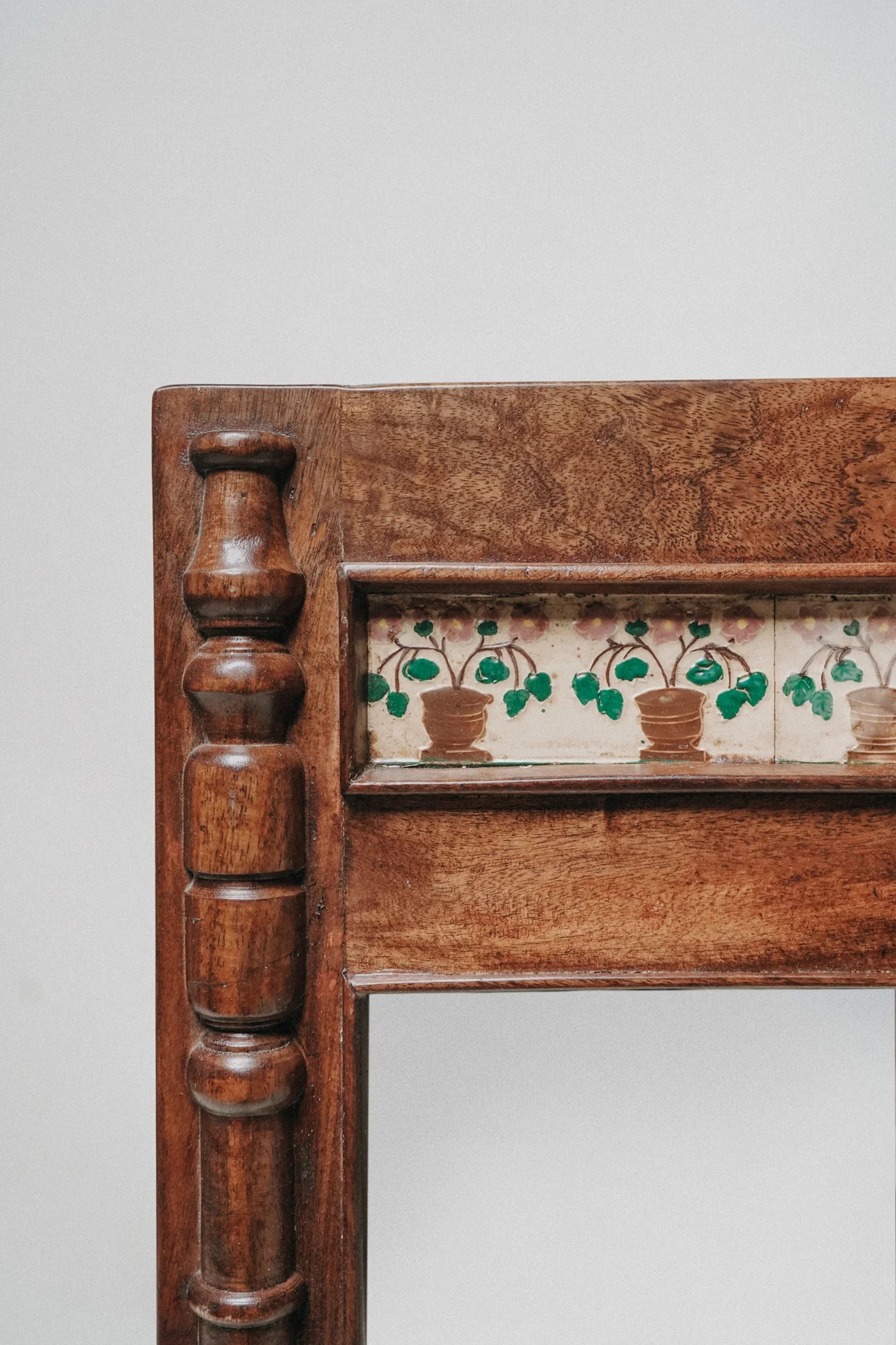 MIROIR DANS OBJET INSOLITES