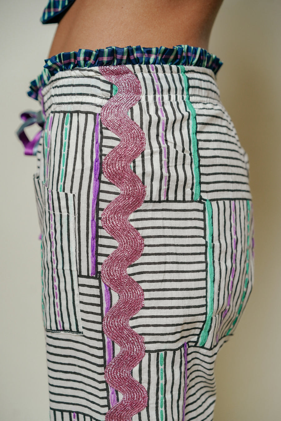 L'ÎLE BLEUE - Boubou Nidhi