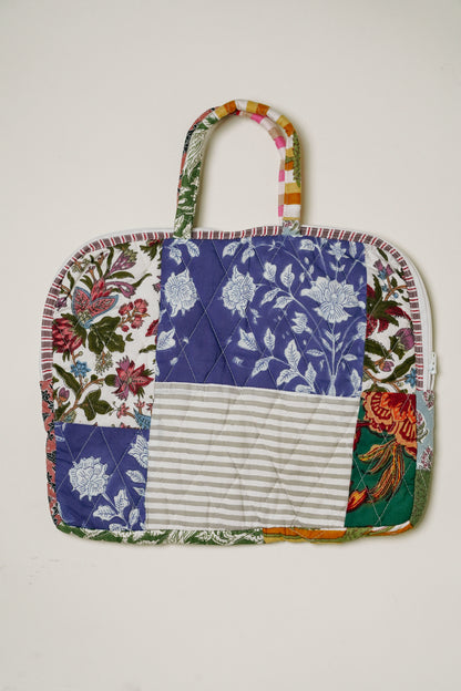 THE BLUE ISLAND - Patchwork Laptop Sleeve