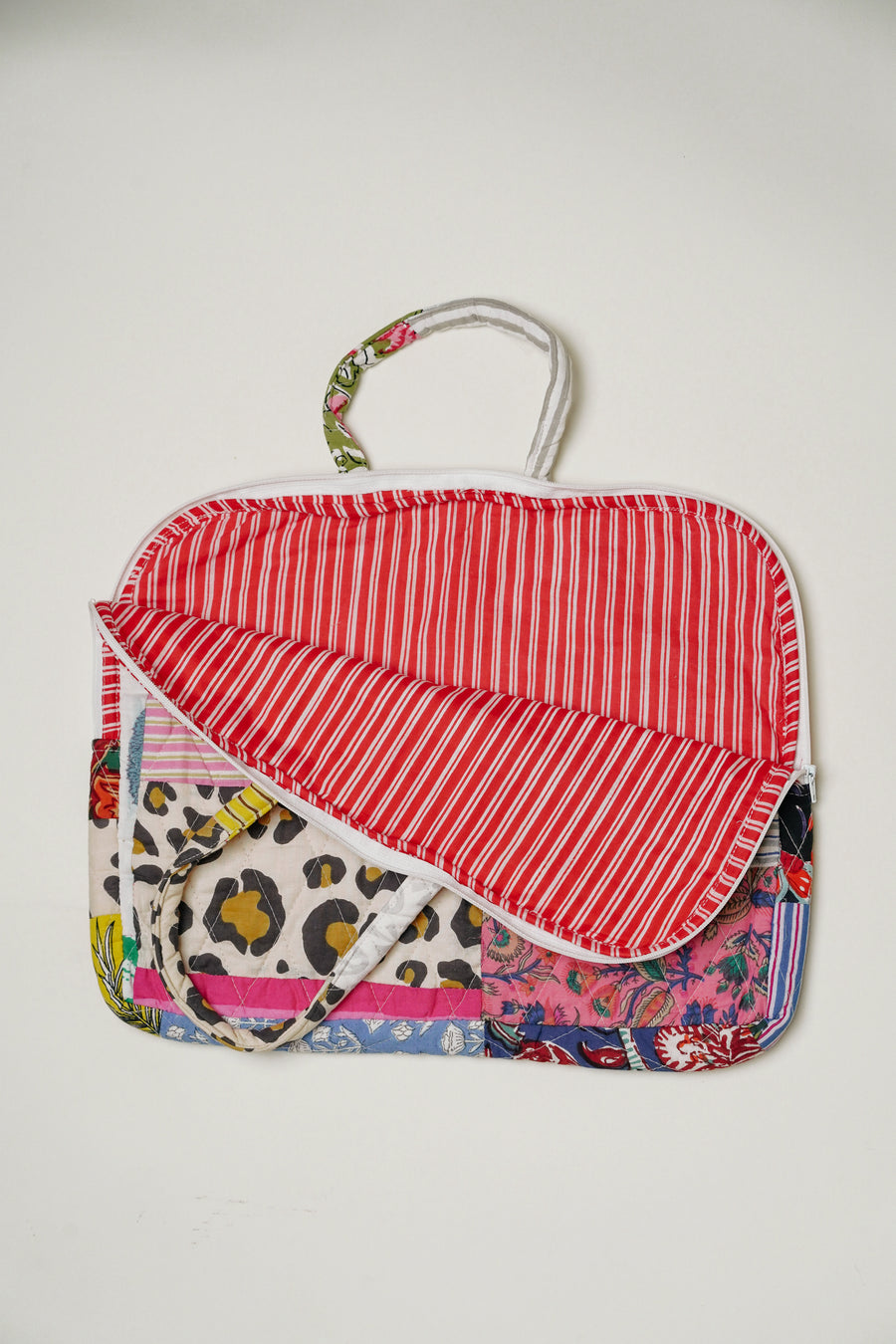 THE BLUE ISLAND - Patchwork Laptop Sleeve