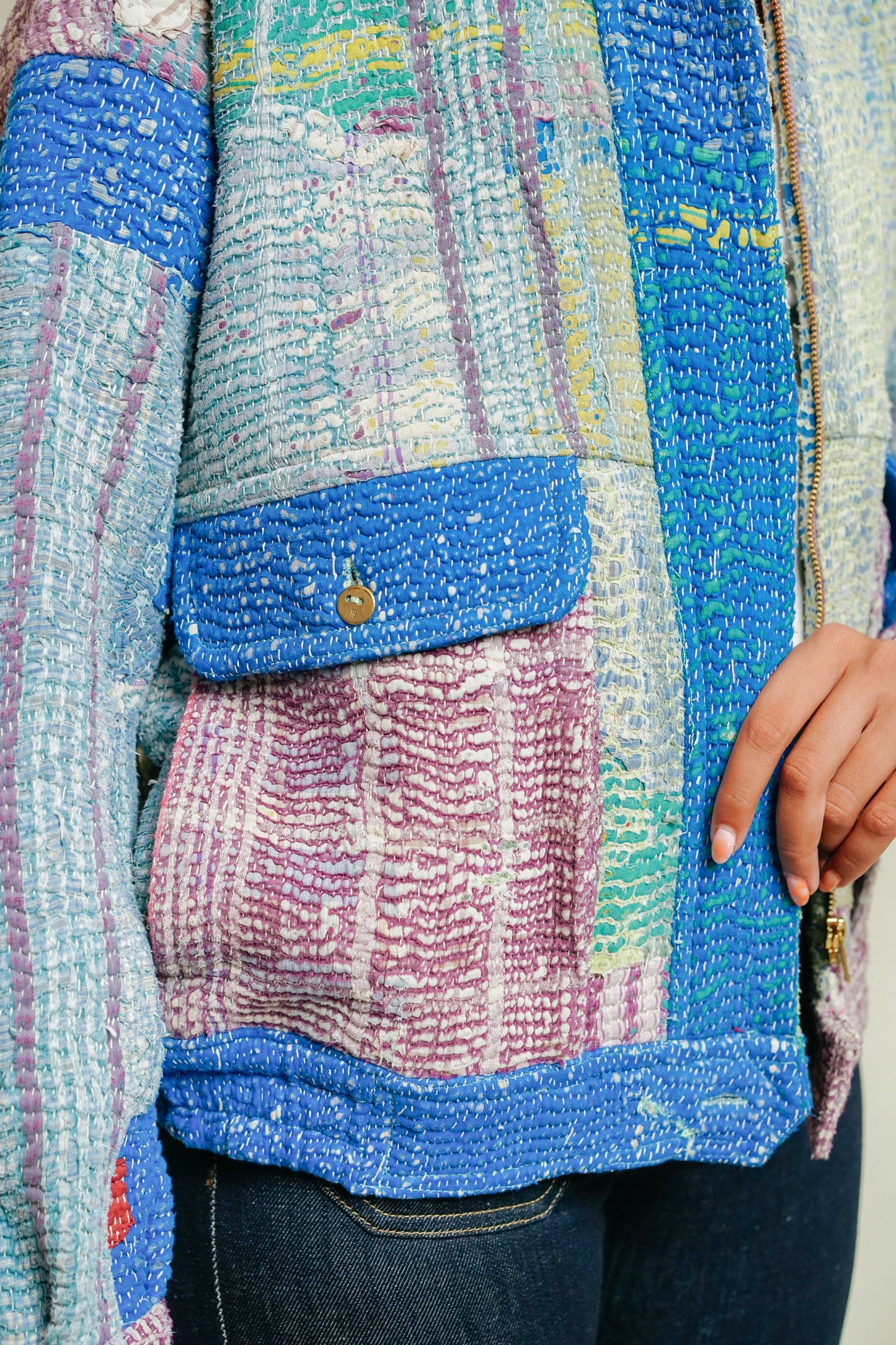 THE BLUE ISLAND - Jim Peacock 9