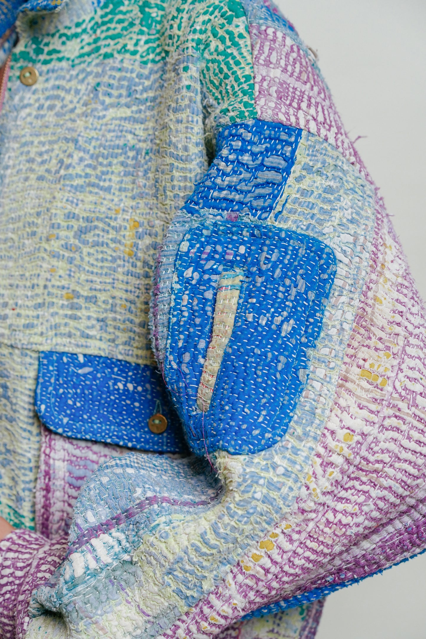 THE BLUE ISLAND - Jim Peacock 9