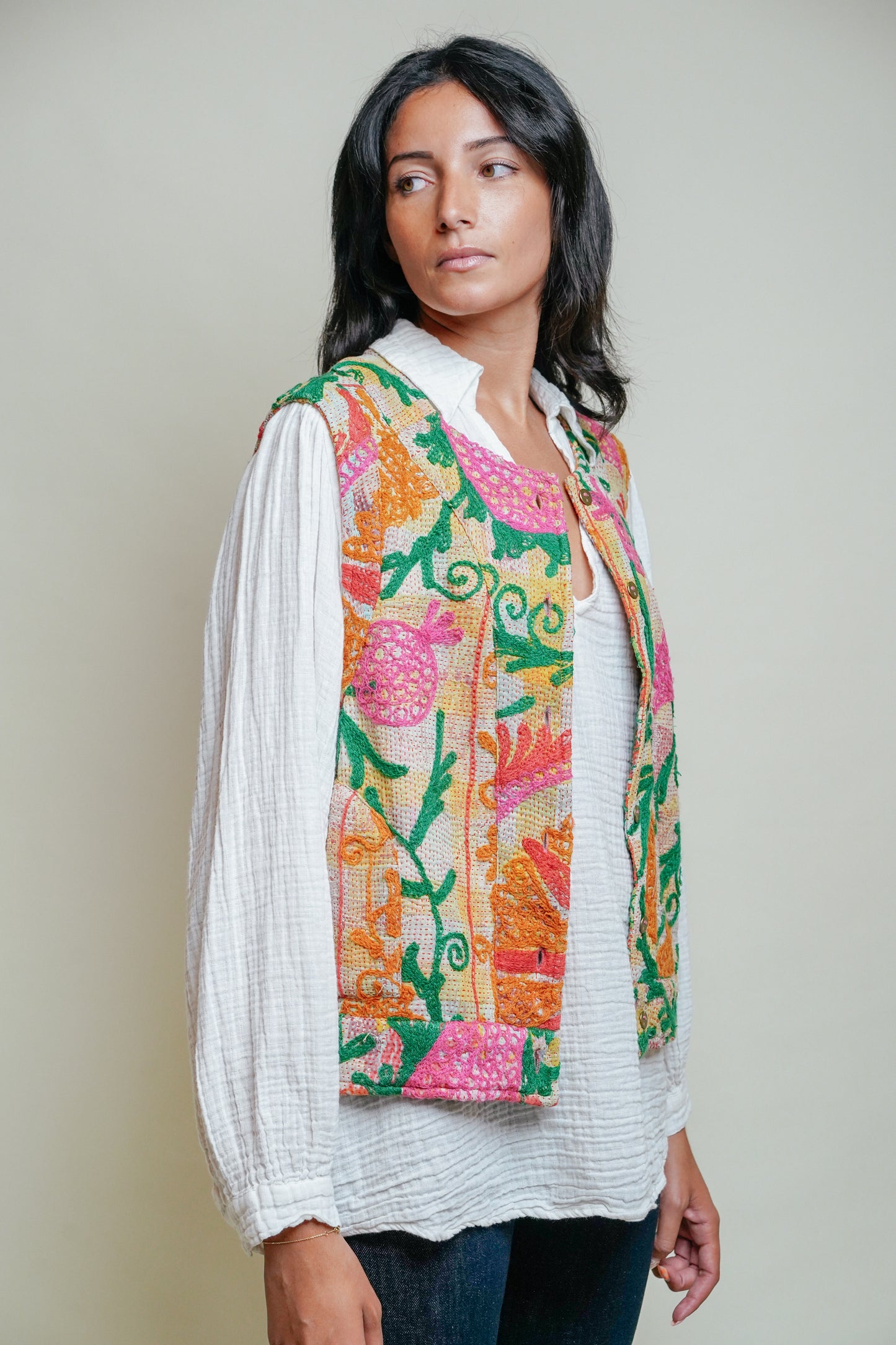 THE BLUE ISLAND - Annie Vest 4