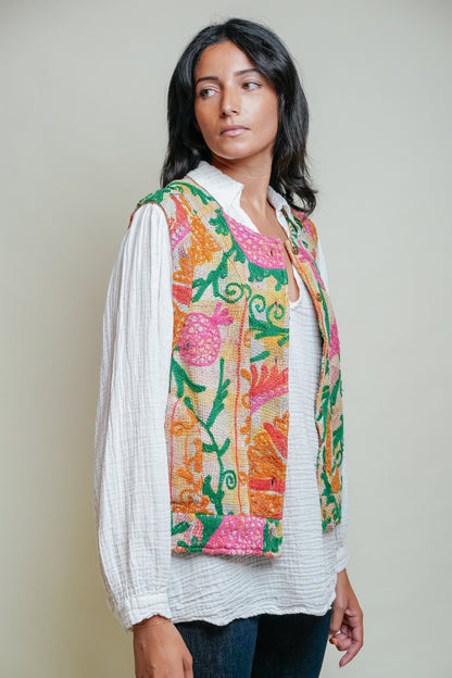 THE BLUE ISLAND - Annie Vest 4