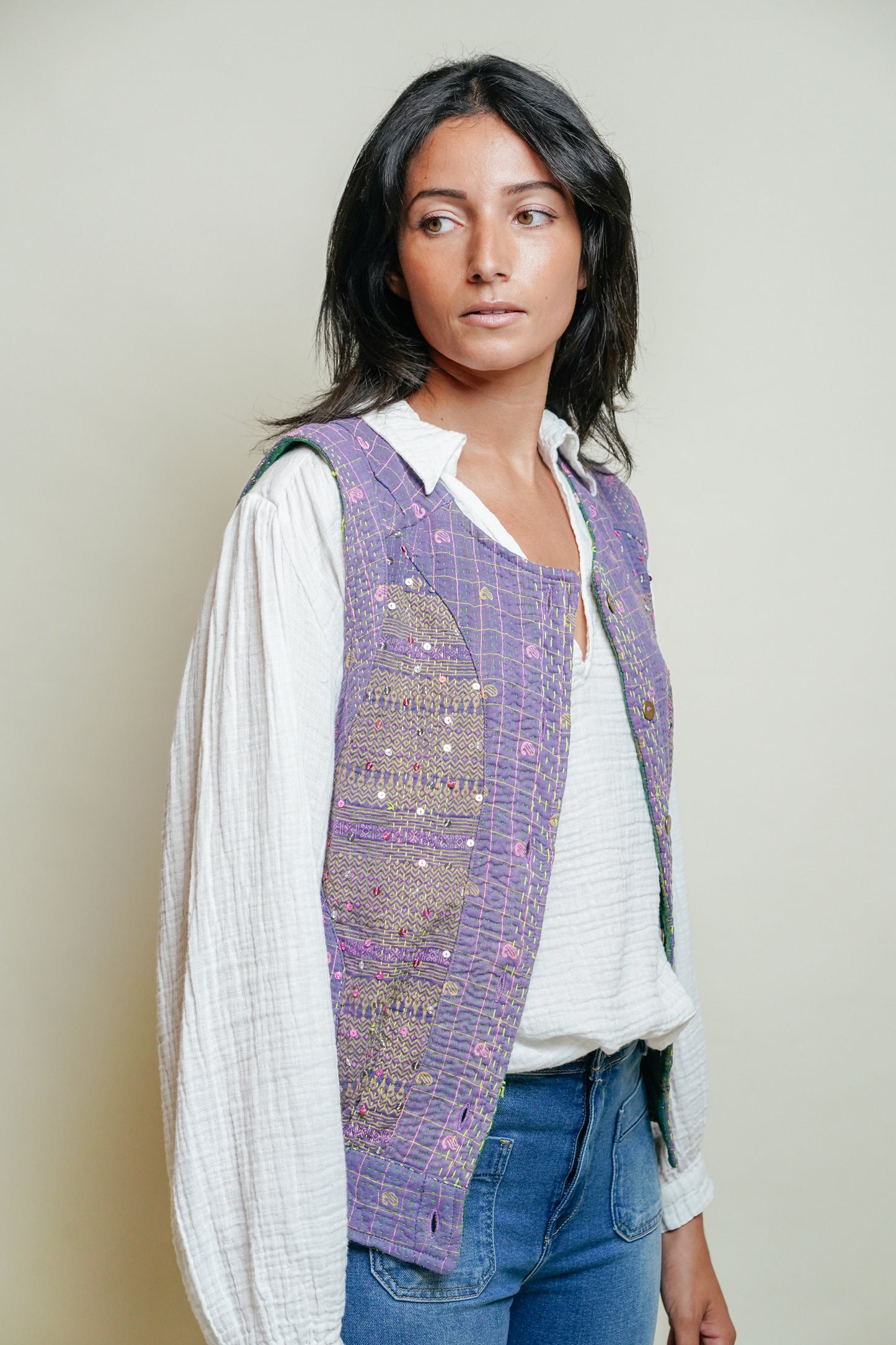 THE BLUE ISLAND - Kantha Sequin Vest 15