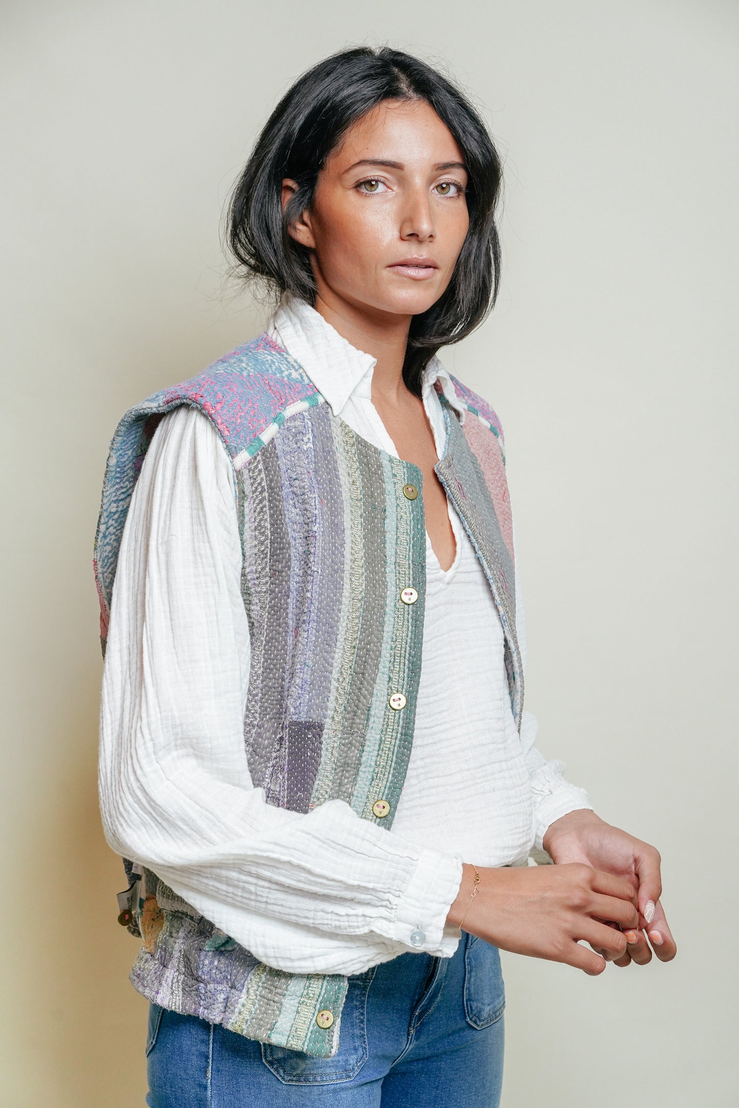 THE BLUE ISLAND - Kantha Sequin Vest 16