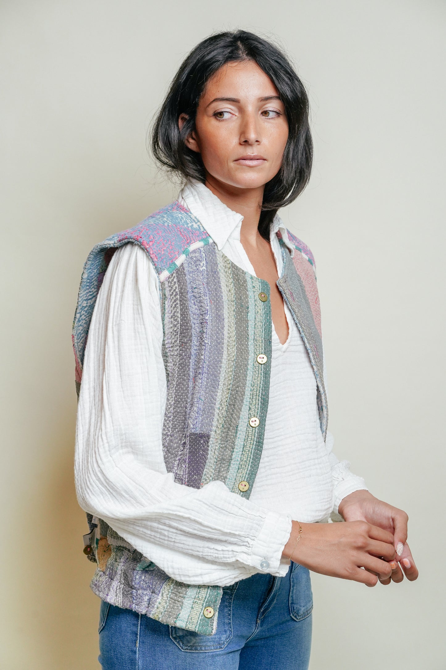 THE BLUE ISLAND - Kantha Sequin Vest 16