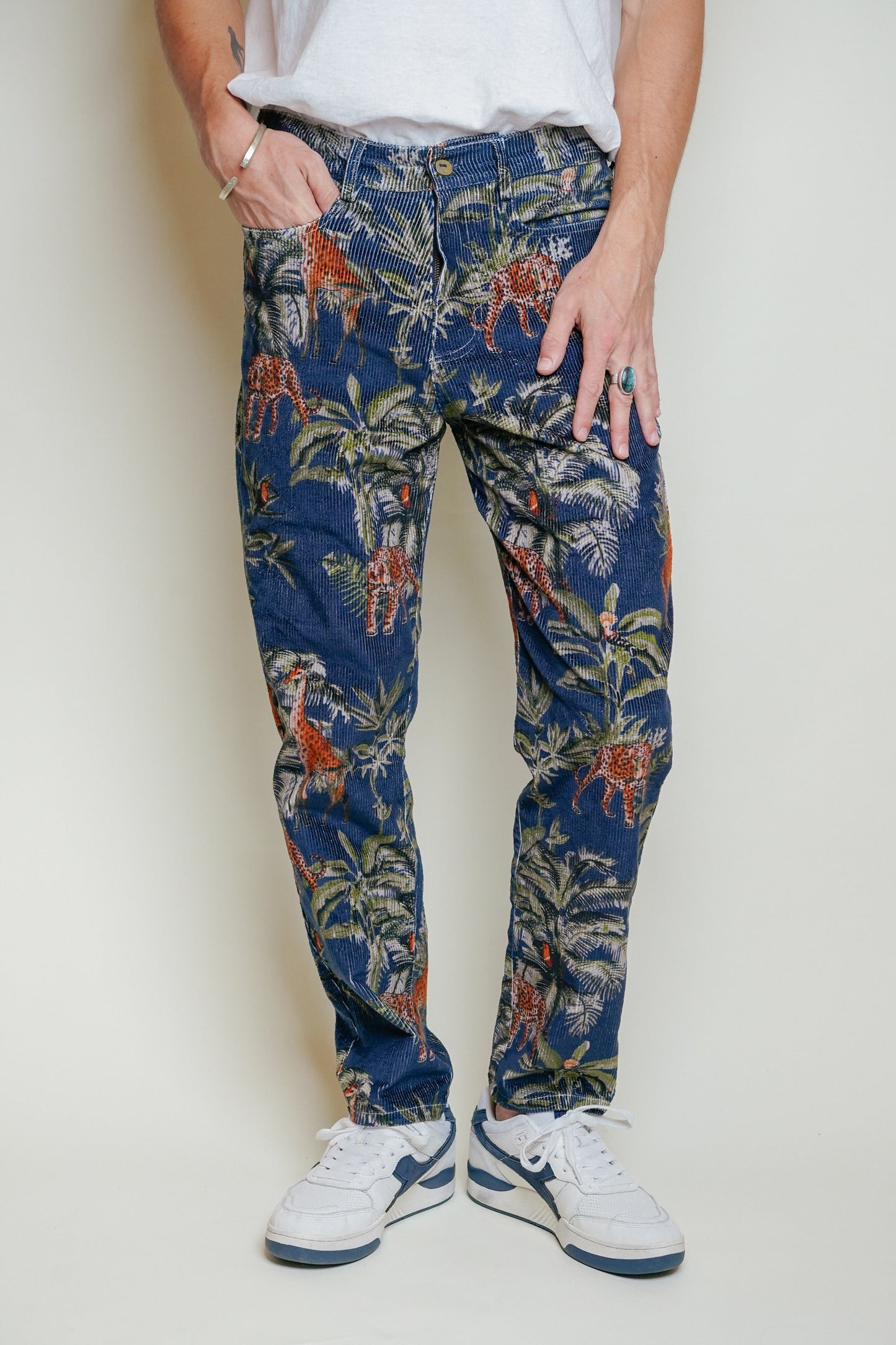 L'ÎLE BLEUE - Pantalon Cosmo Jungle