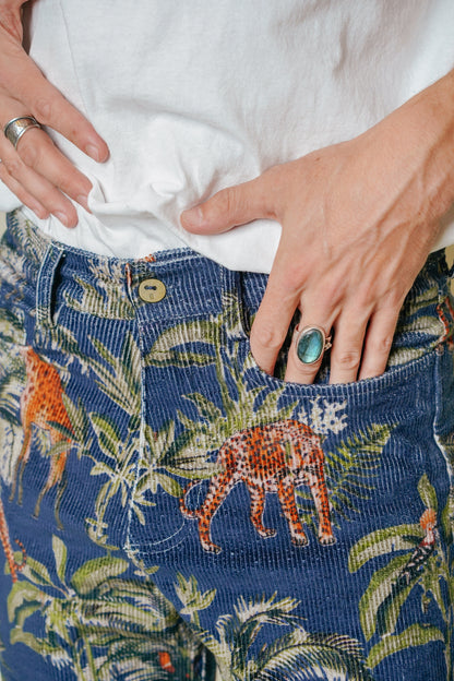 L'ÎLE BLEUE - Pantalon Cosmo Jungle