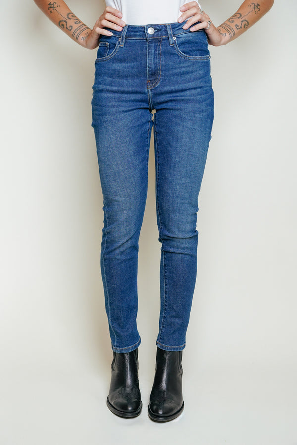 ACQUAVERDE - Crystal Worn Dark Jeans 