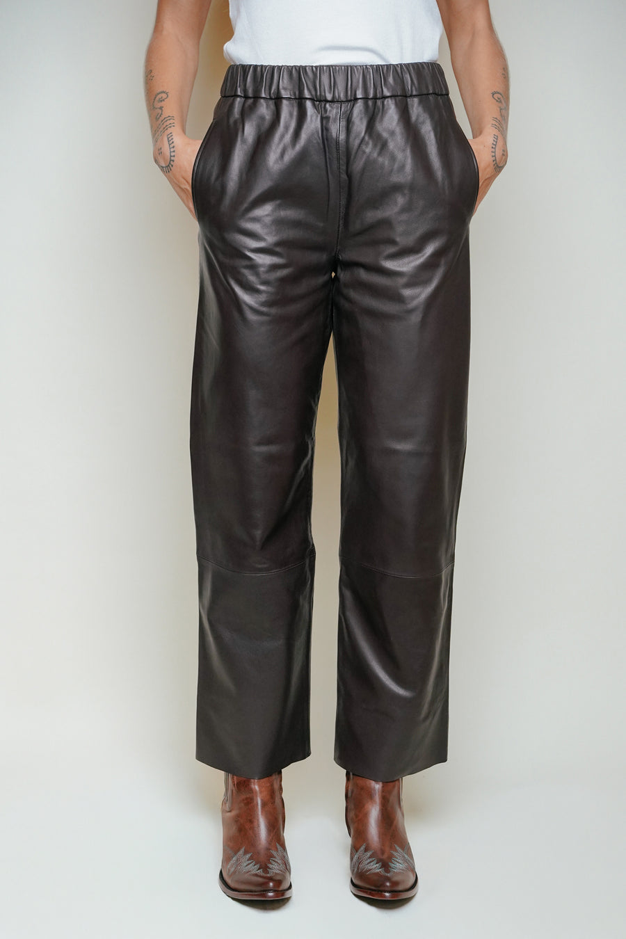 SERGE PARIENTE - Sarah Pant Brown