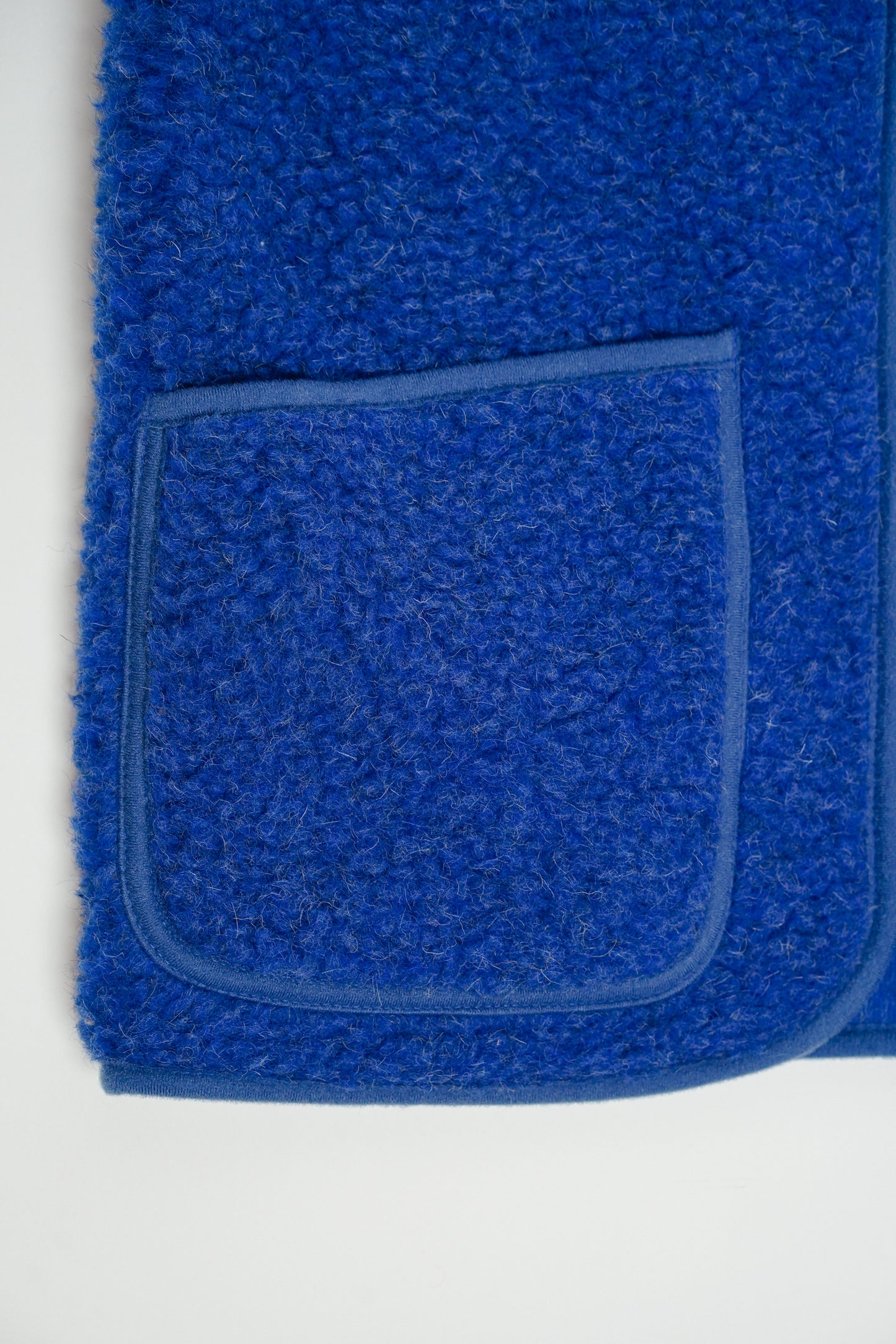 COLDBREAKER - Dark Blue Sleeveless Jacket