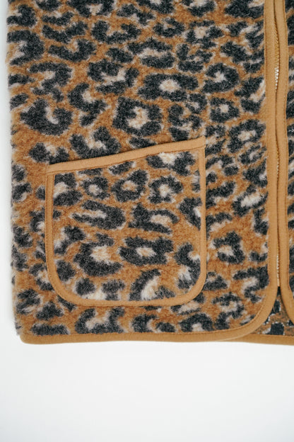 COLDBREAKER - Leopard Print Sleeveless Jacket