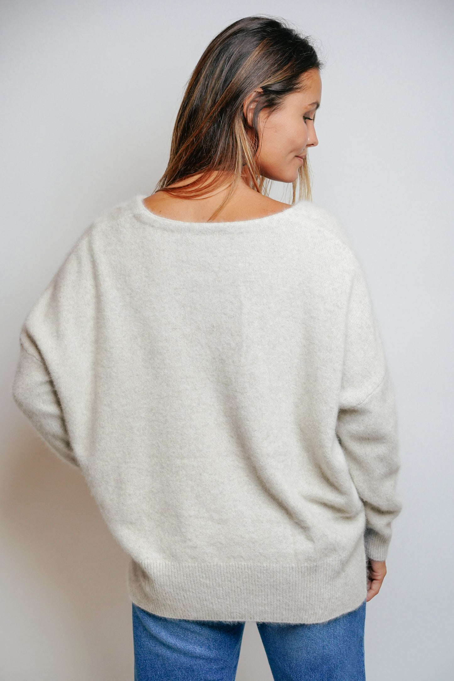 ESTHÈME - V-Neck Raccoon Heather Grey