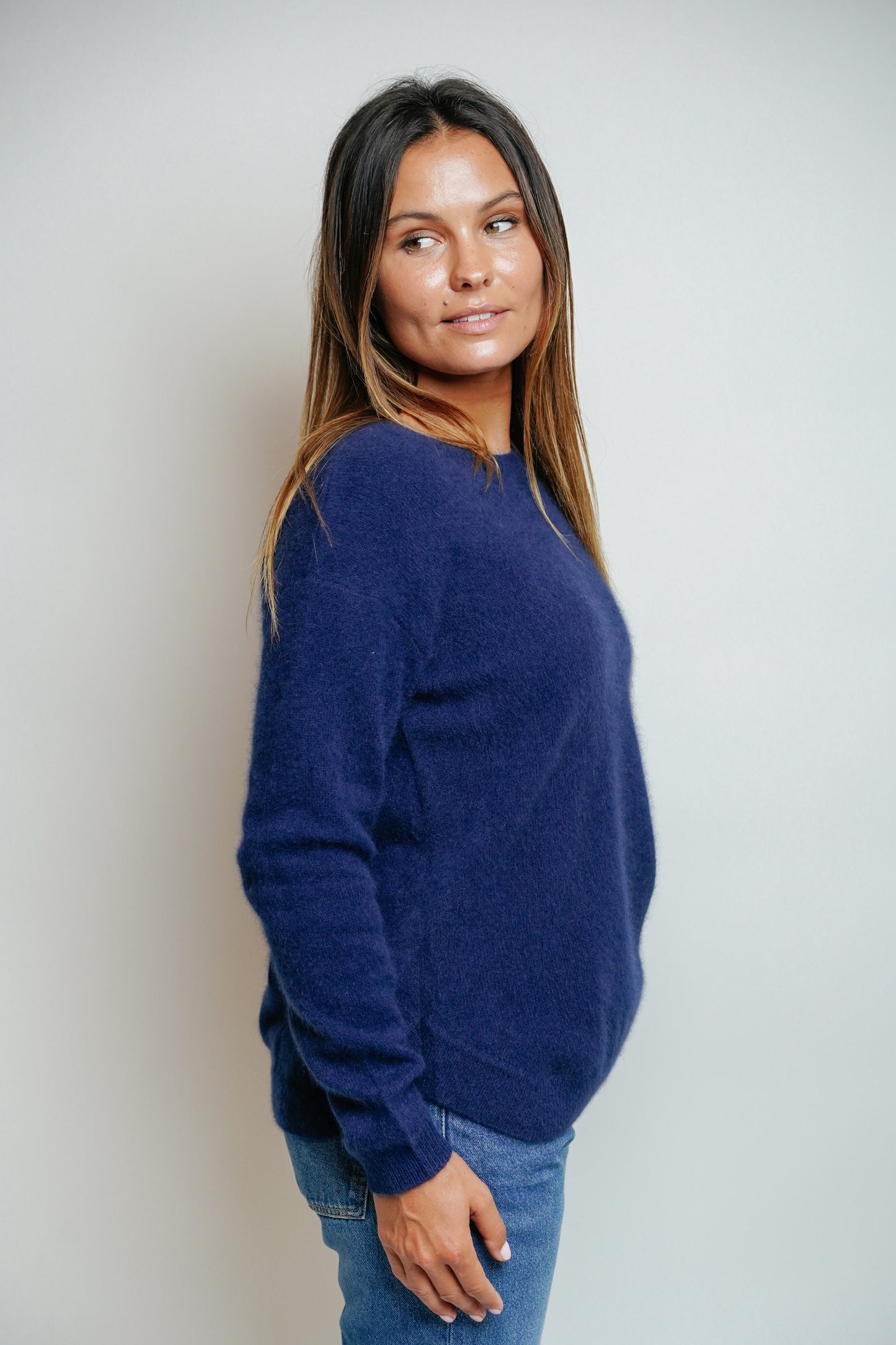 ESTHÈME - Blue Raccoon Crew Neck