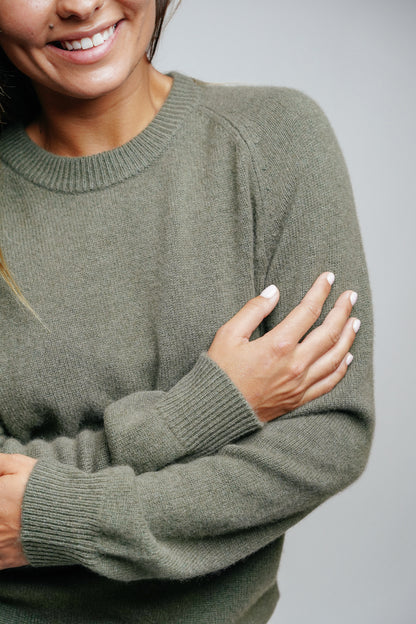 ESTHÈME - Round Neck Cashmere Khaki